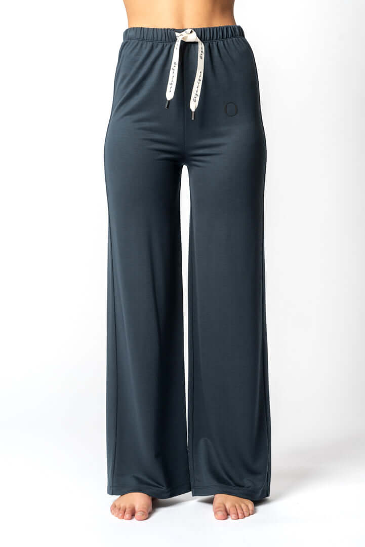 Wide Leg Pant in Navy Blue
